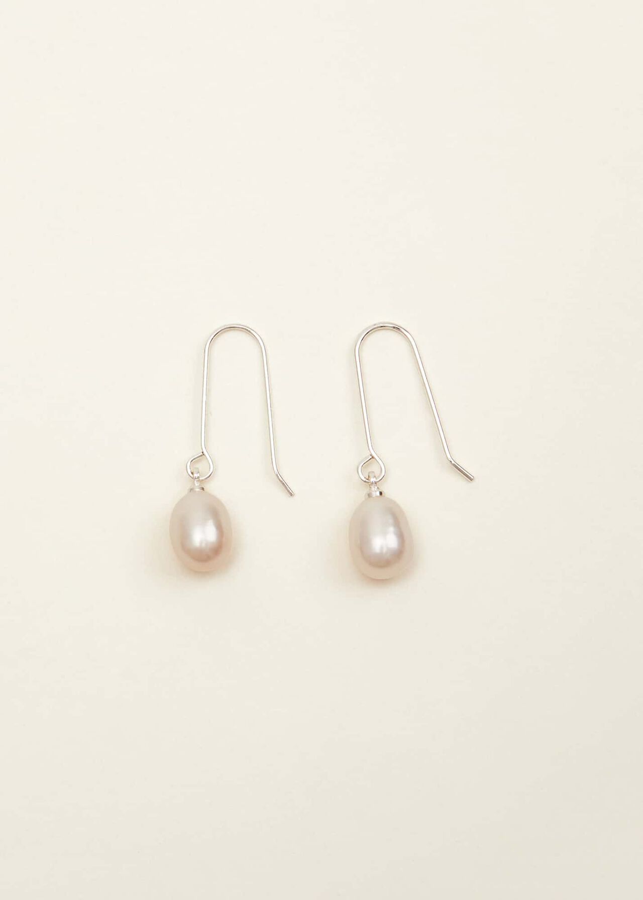 Lilo Silver Plated Pearl Earring
