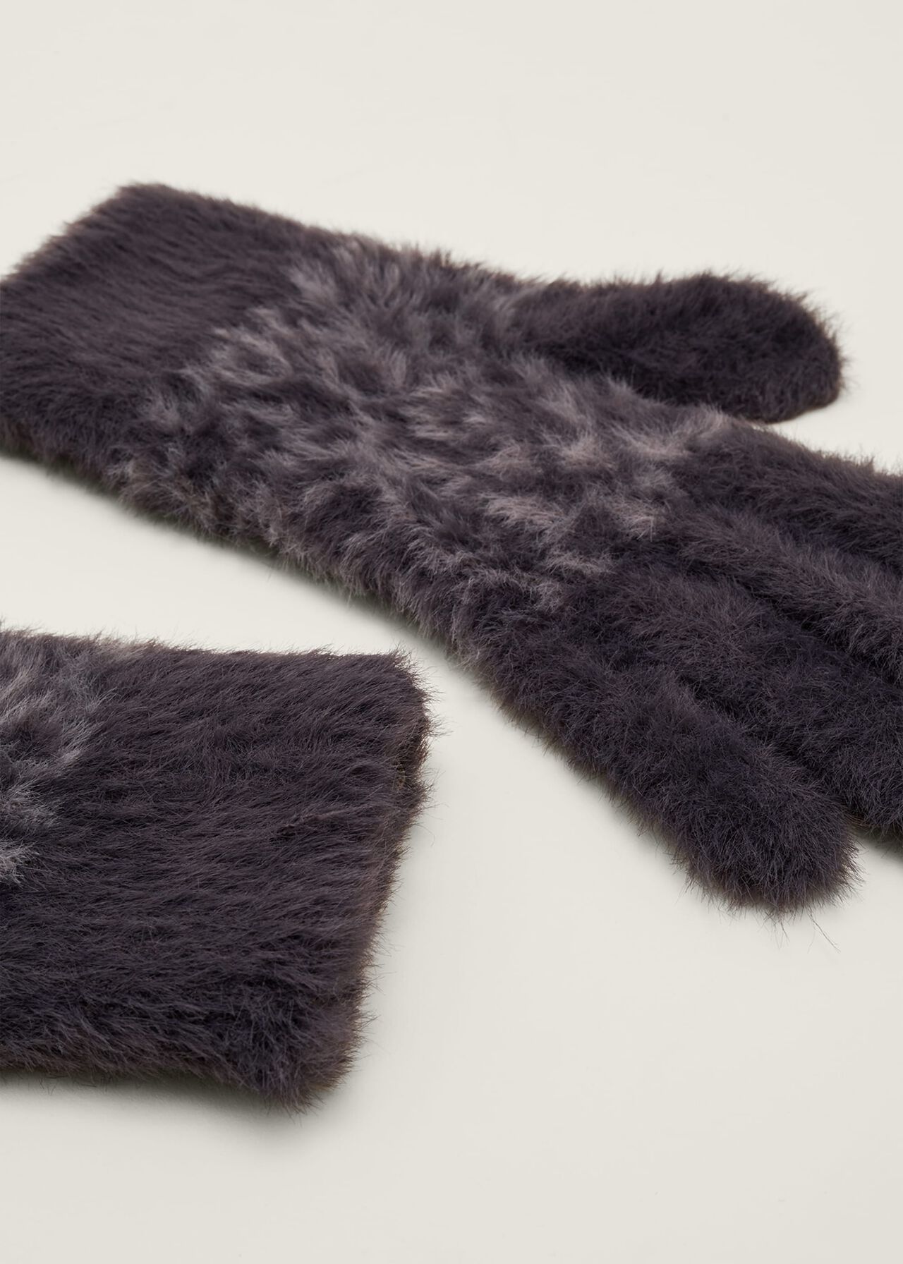 Fiona Leopard Print Fluffy Gloves