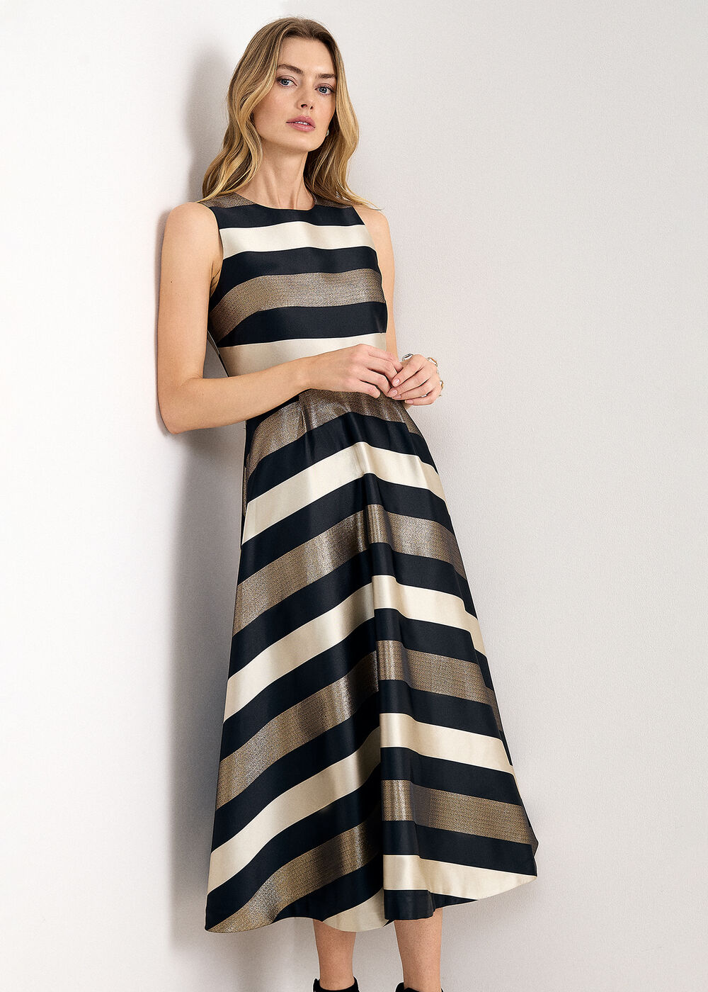 Petite Delicia Striped Fit and Flare Maxi Dress