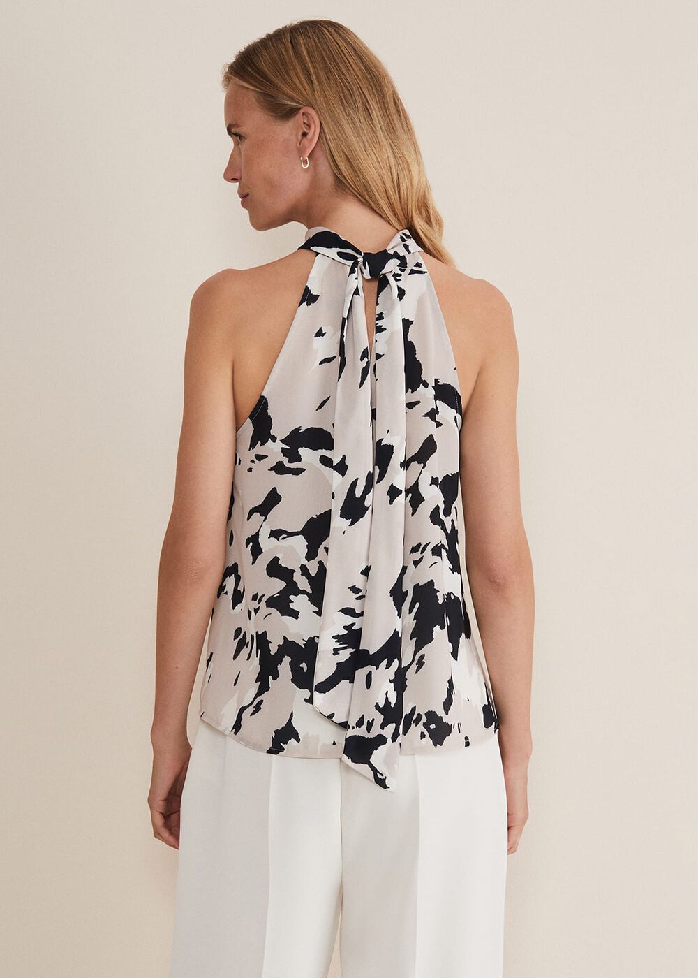 Sejal Printed Halter Neck Top