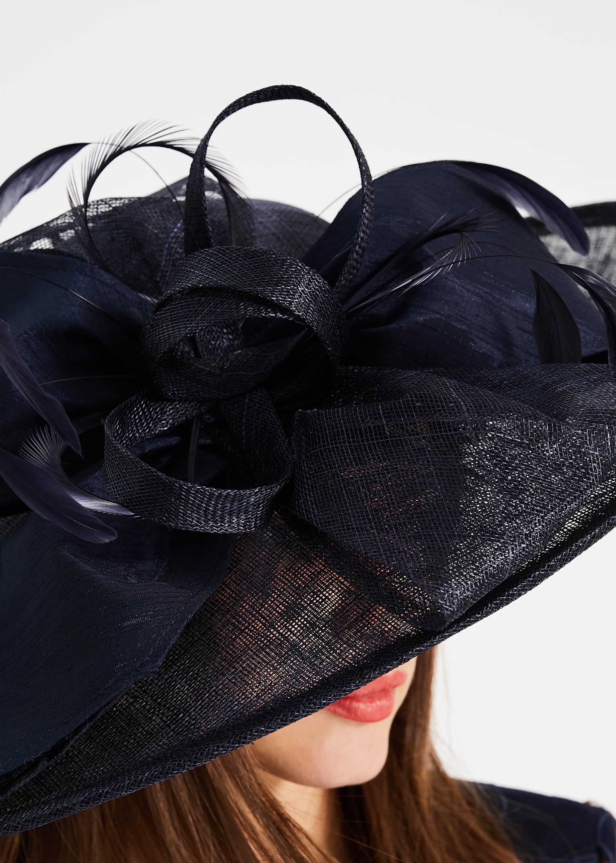 Trudy Large Disc Fascinator | Phase Eight
