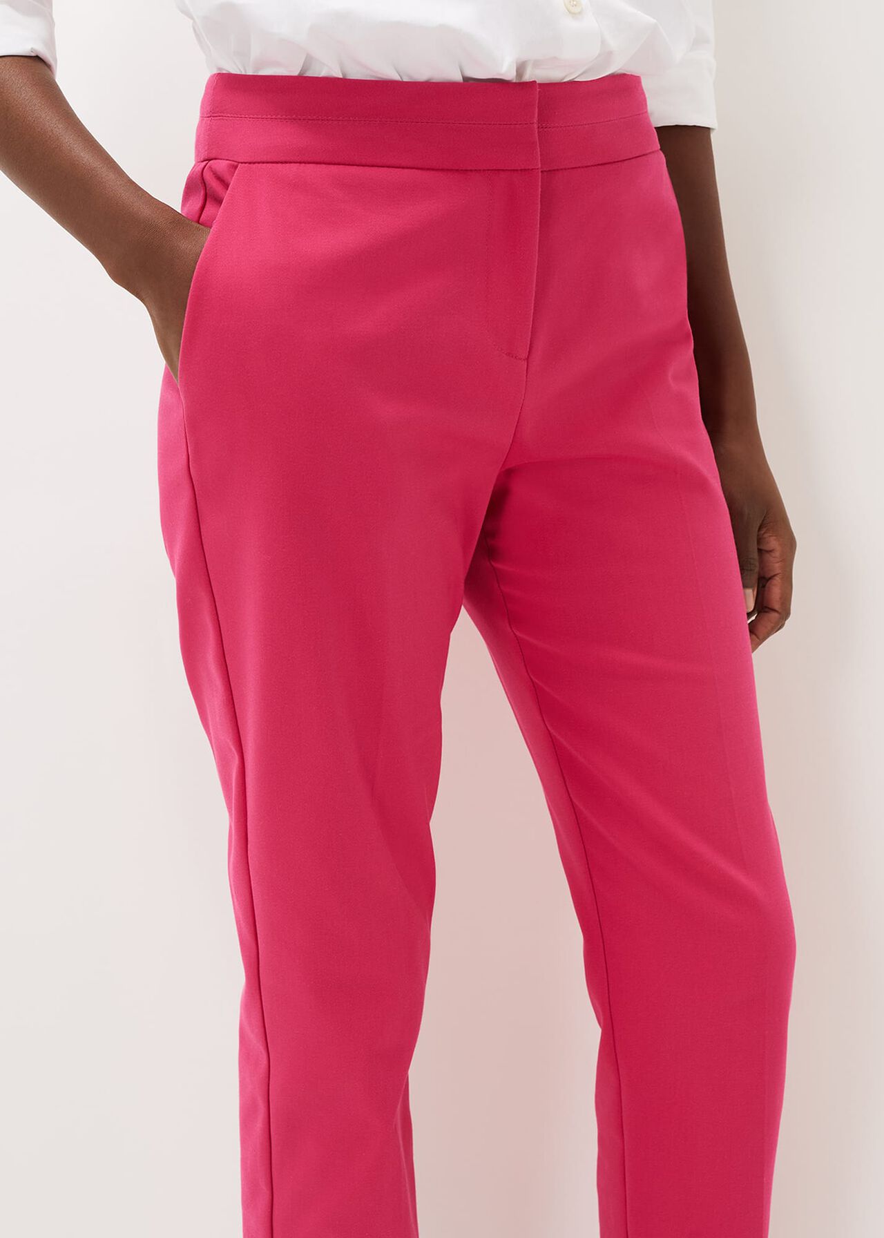Julianna Cropped Tapered Trouser