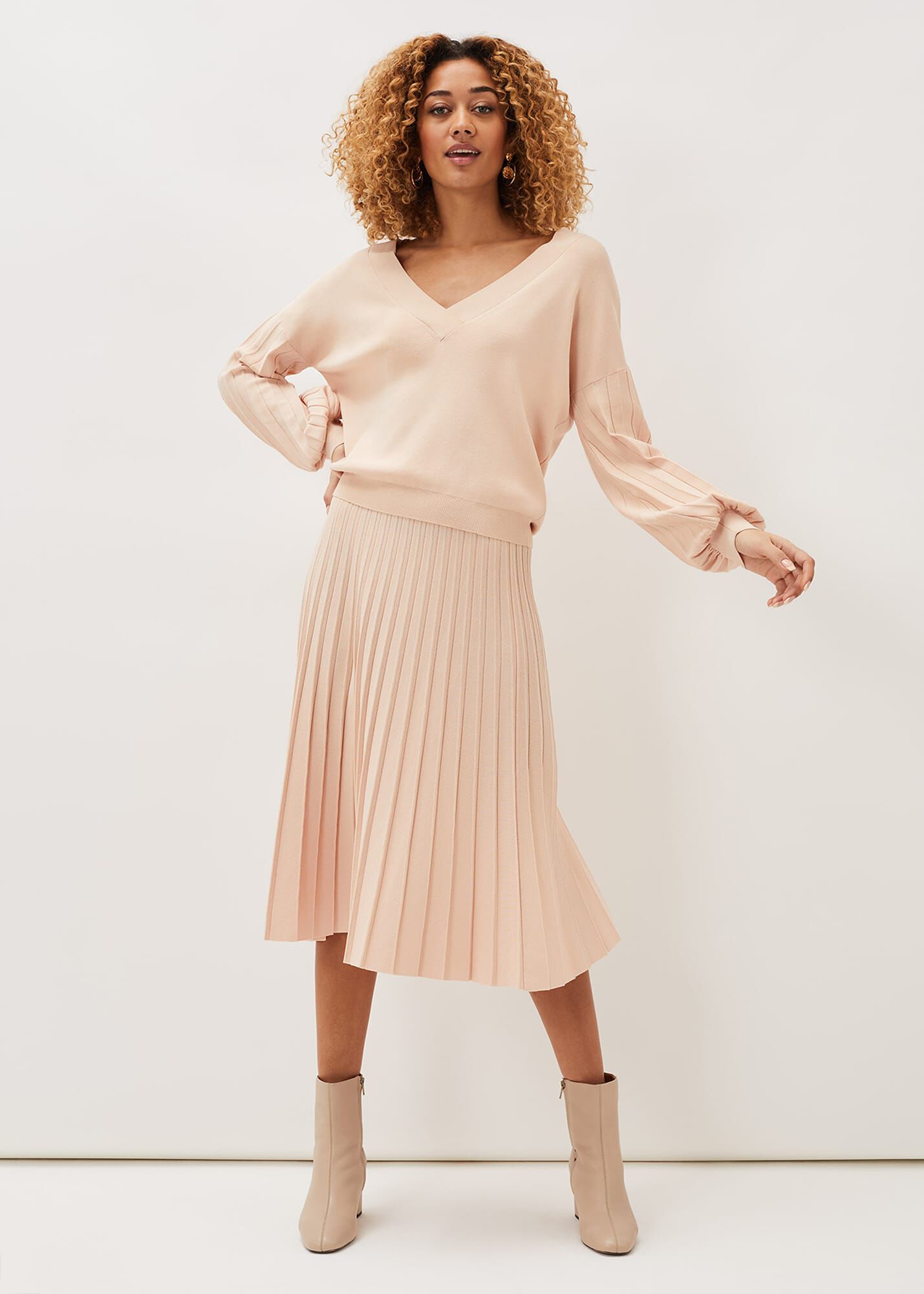 Pleated knit hot sale midi skirt