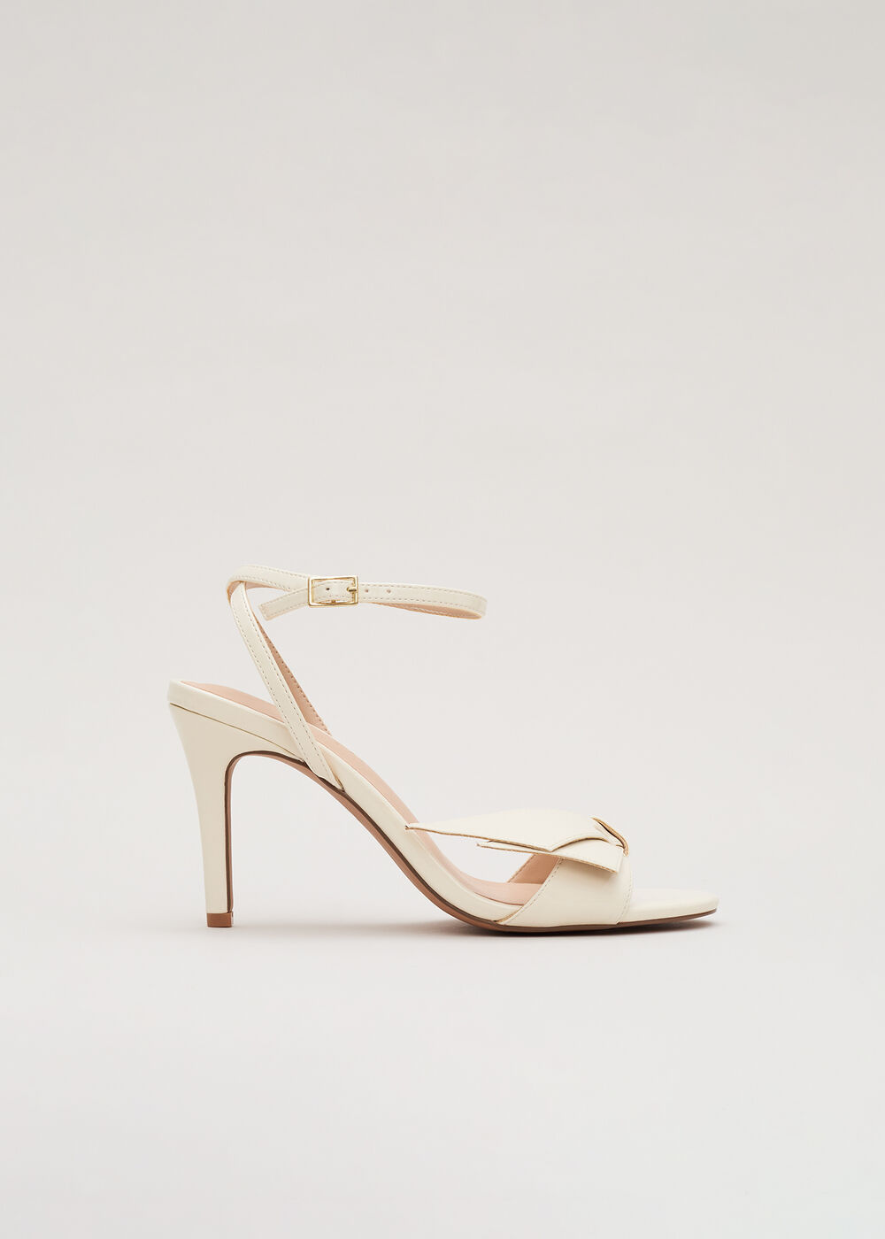 Ivory Bow Sandal