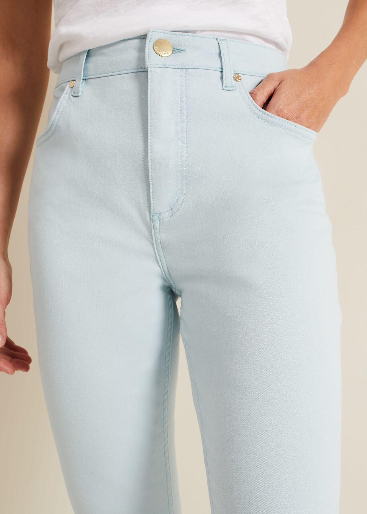 Lindsey Cropped Straight Leg Jeans