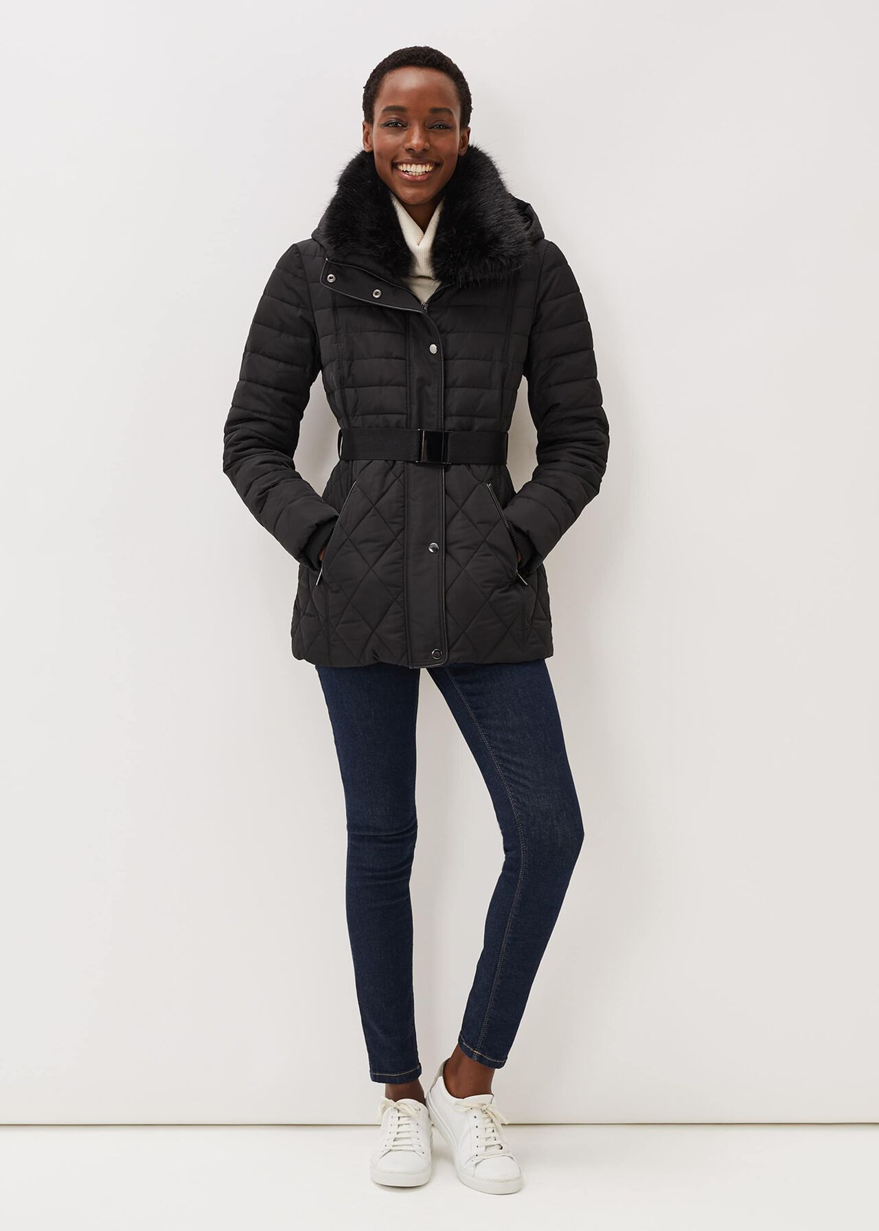 Elva Short Quilted Puffer Coat | Phase Eight
