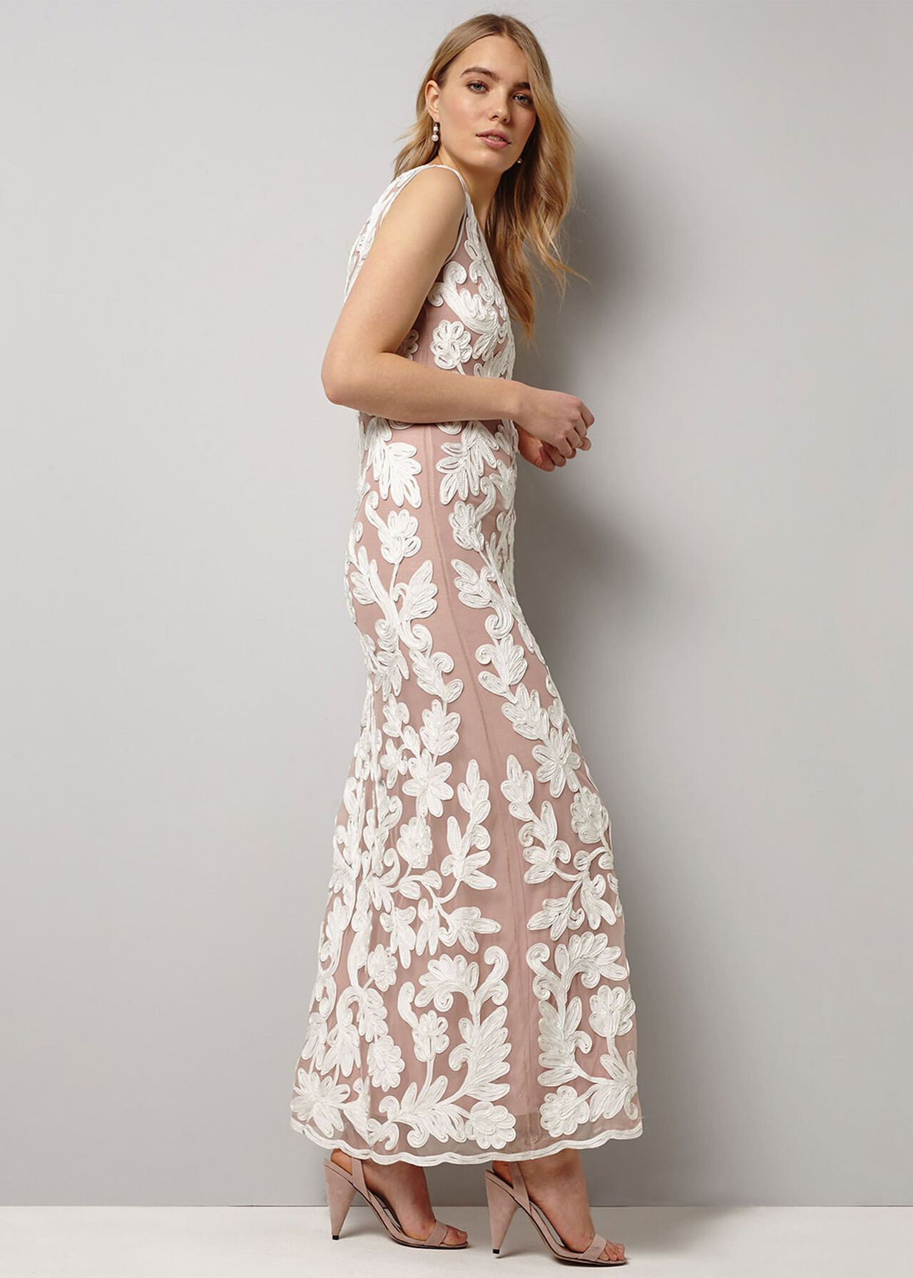 Yvie Tapework Lace Maxi Dress