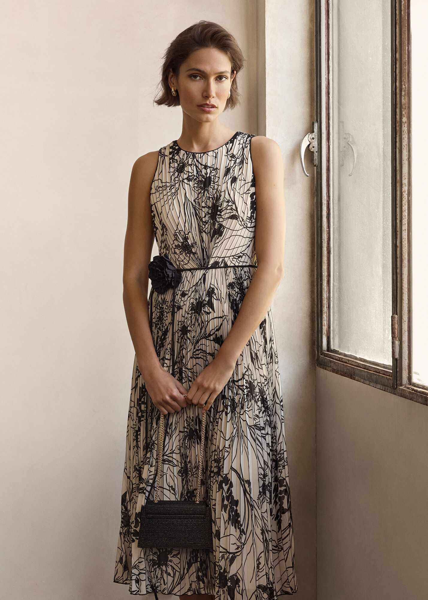 【Phase Eight】Sandra フローラル 花柄マキシドレス Petite Sandra Floral Maxi Dress | Phase Eight ROW |