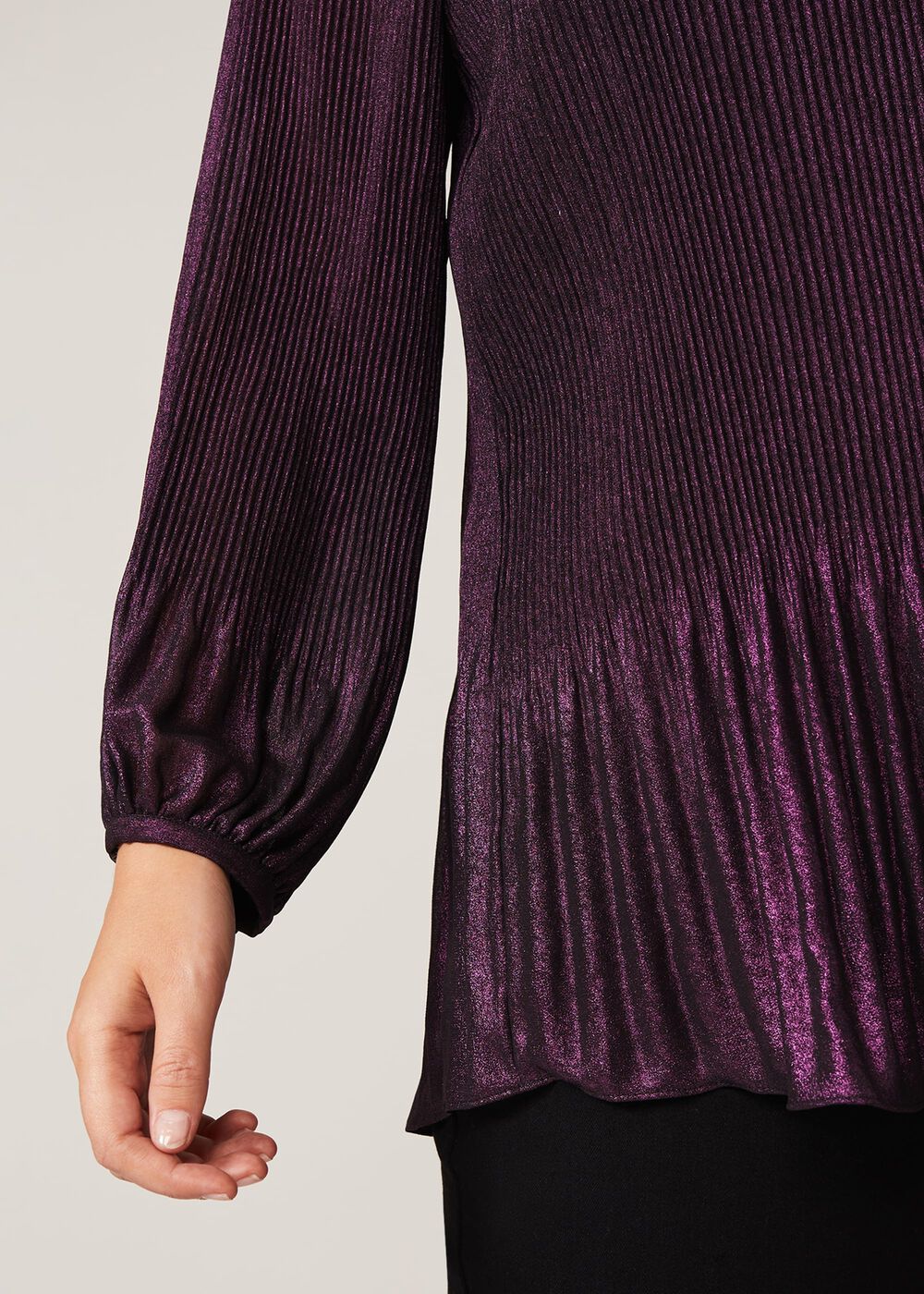 Lexine Foil Plisse Top