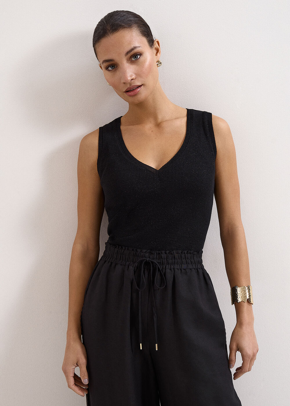 Mila V-Neck Vest