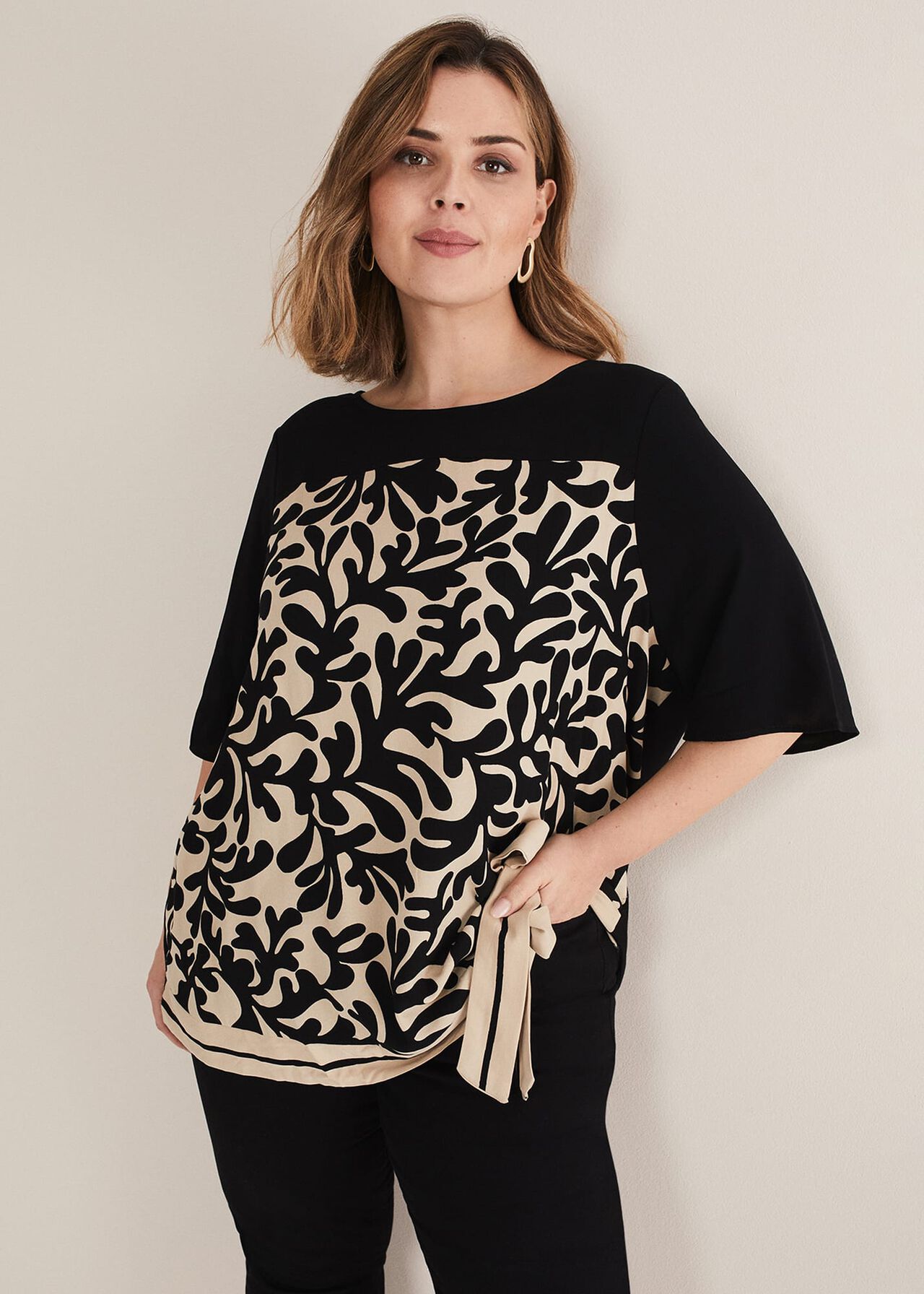 Arie Abstract Top