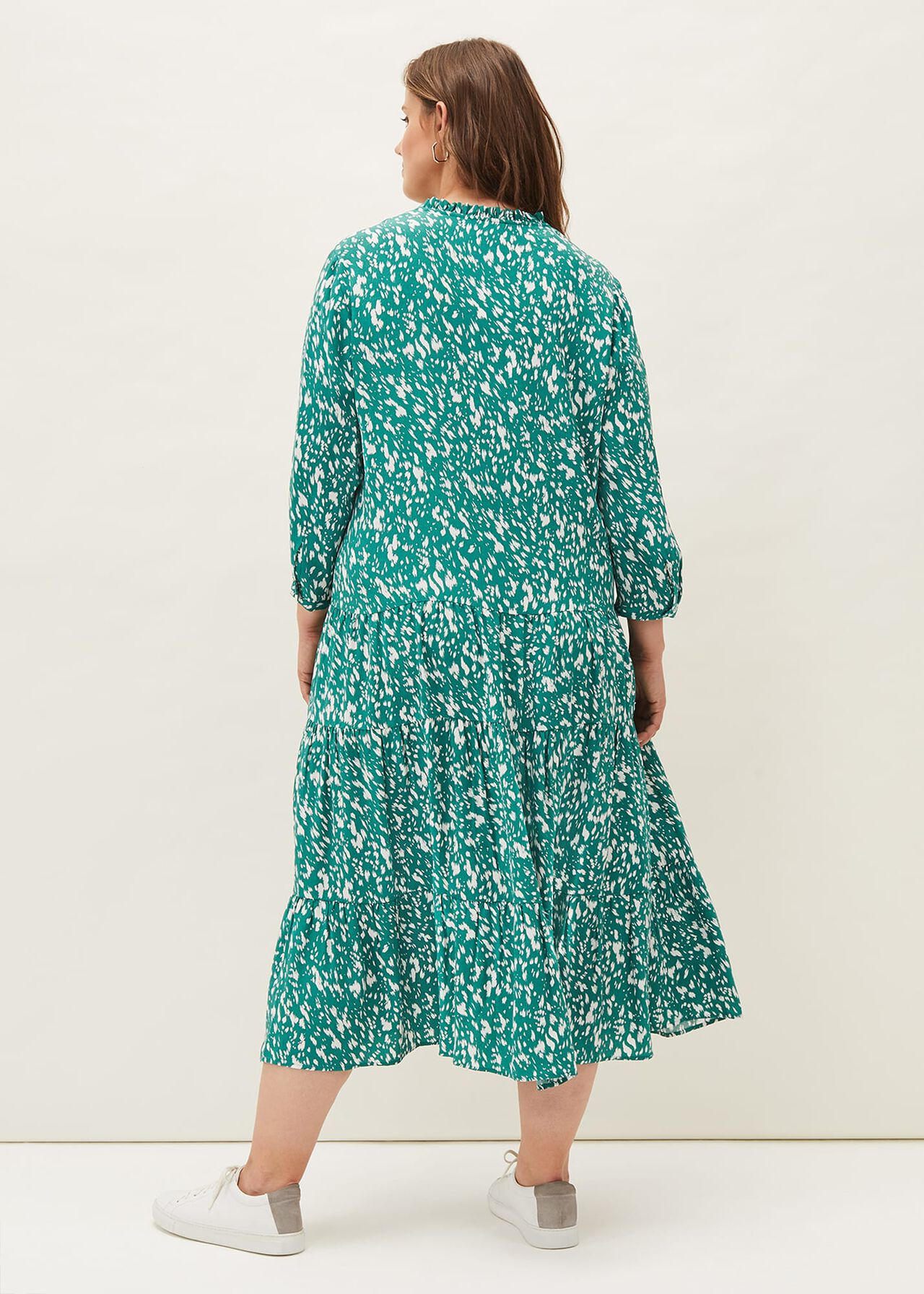 Penele Abstract Print Midi Dress