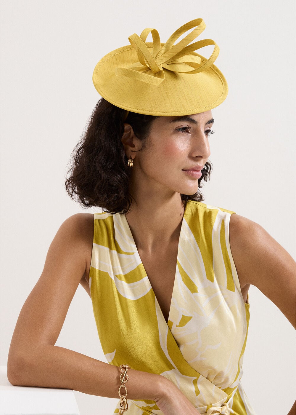 Shantung Loop Disc Fascinator