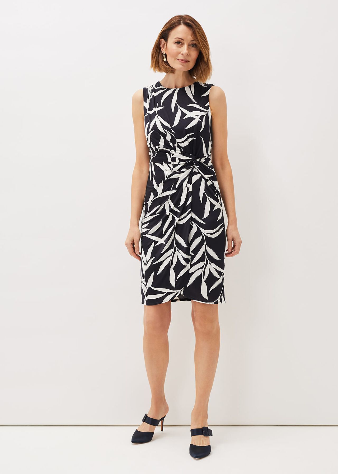 Amber Leaf Print Fitted Jersey Dress