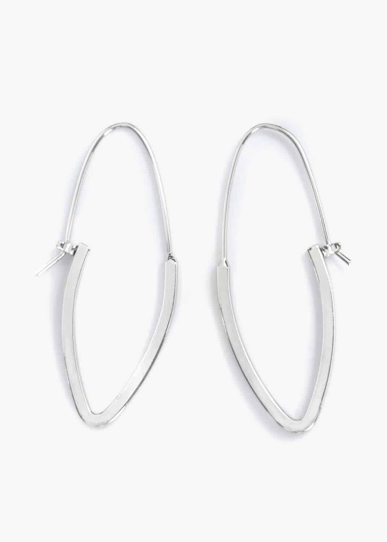 Alexa Oval Hoop Earrings