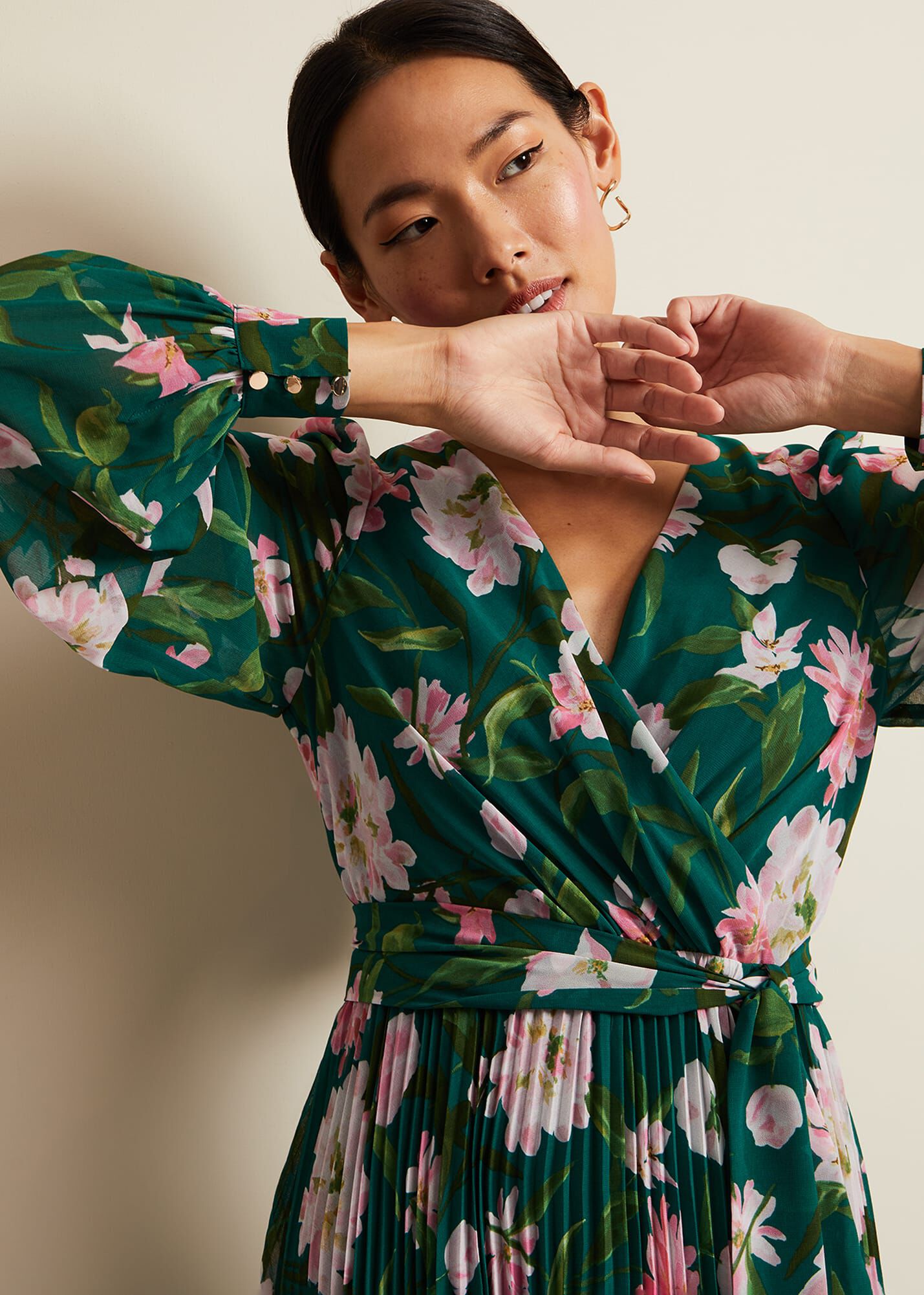 Rosa Floral Pleat Maxi Dress