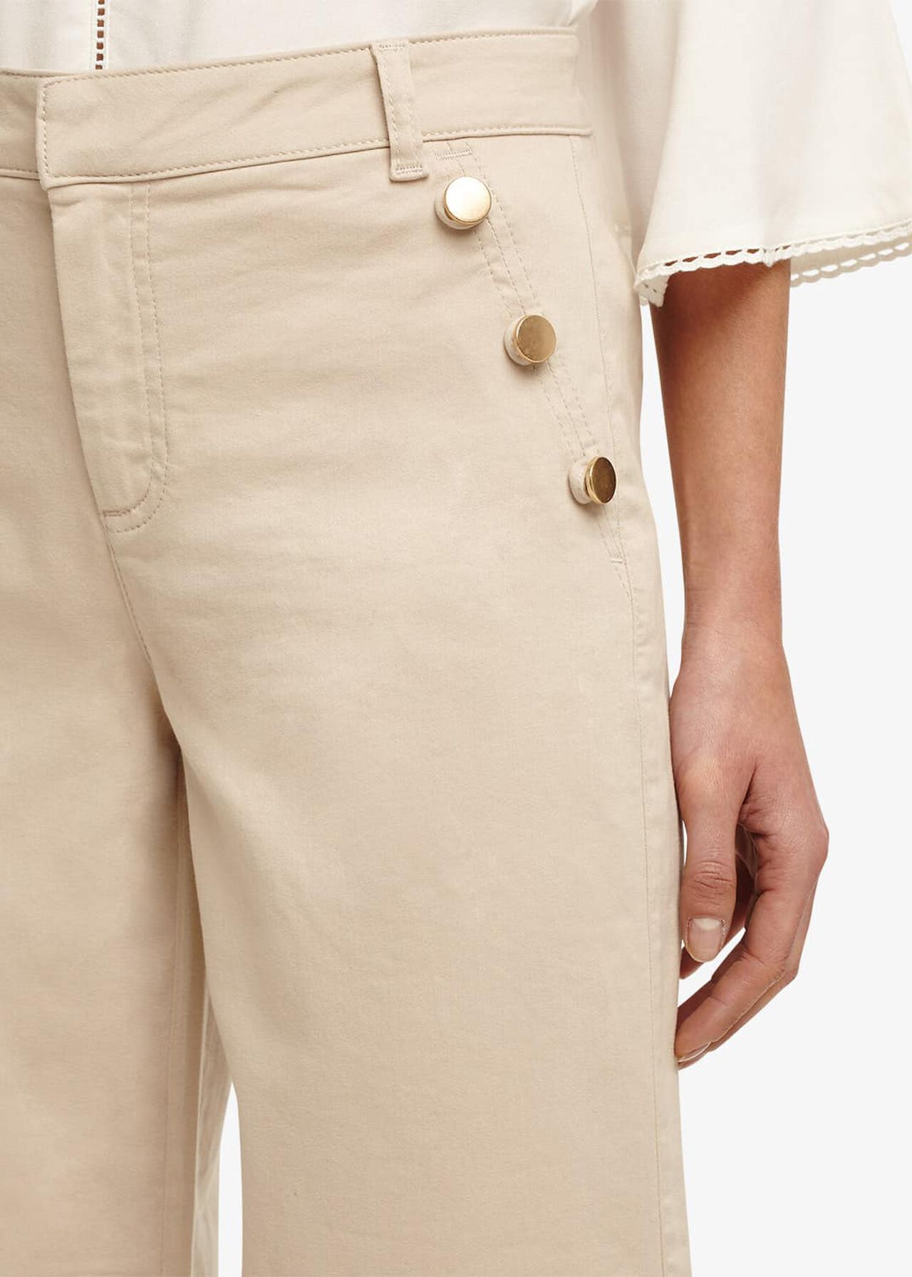Madi Button Soft Crop Trousers