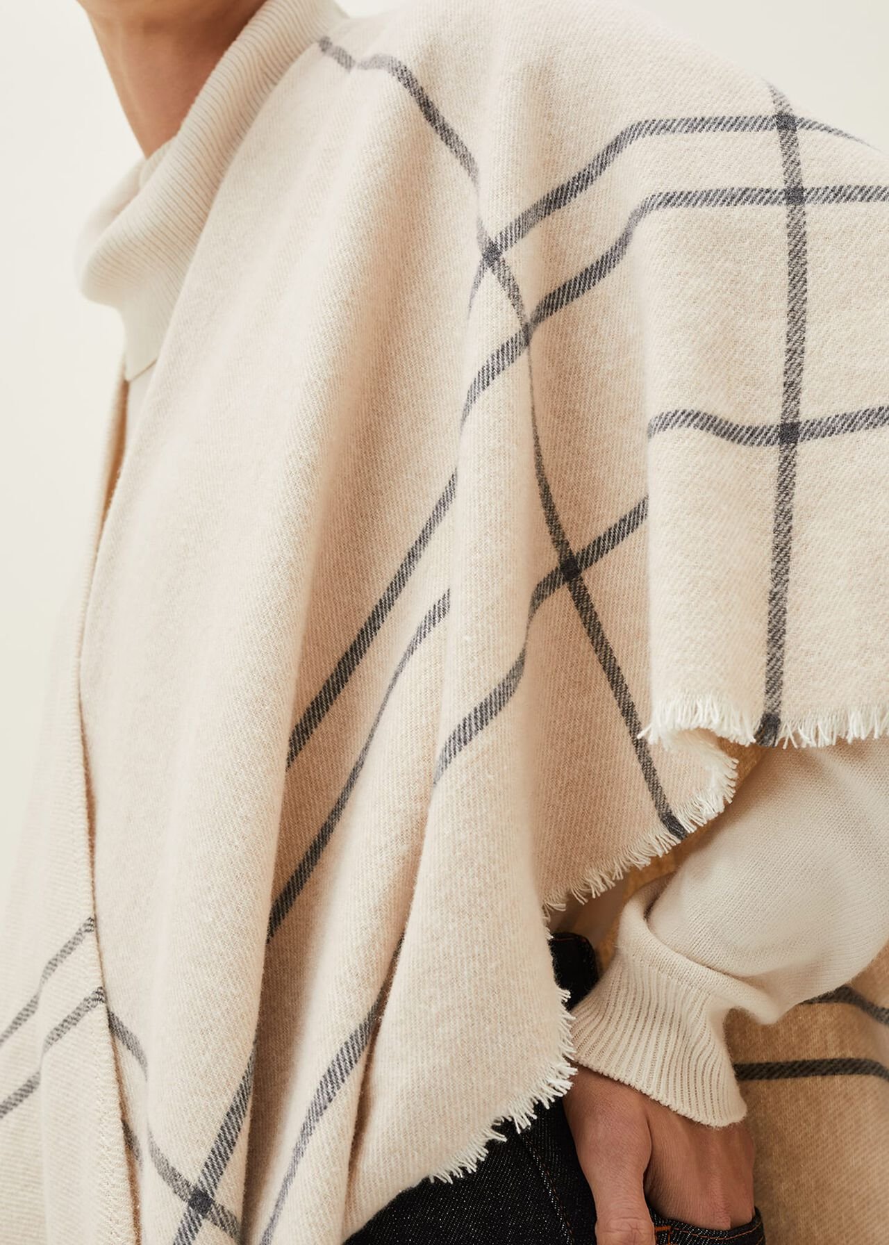 Shauna Check Cape