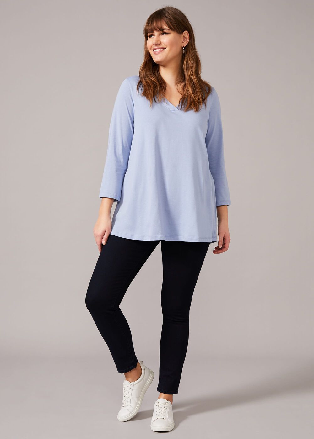 Ari V - Neck Top