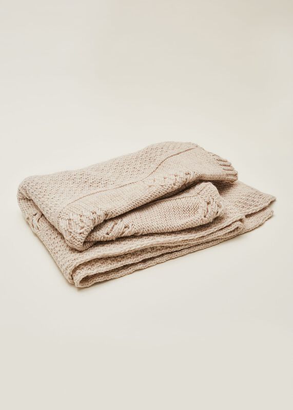 Miya Knitted Blanket