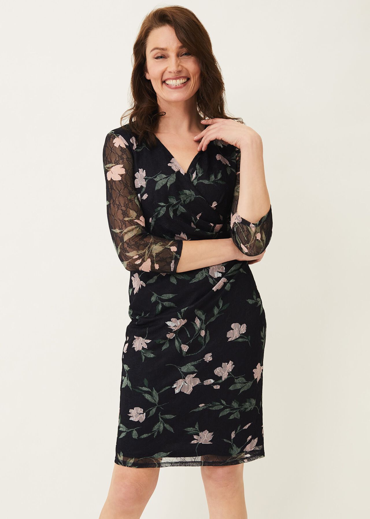 Leigh-Ann Lace Sleeved Dress