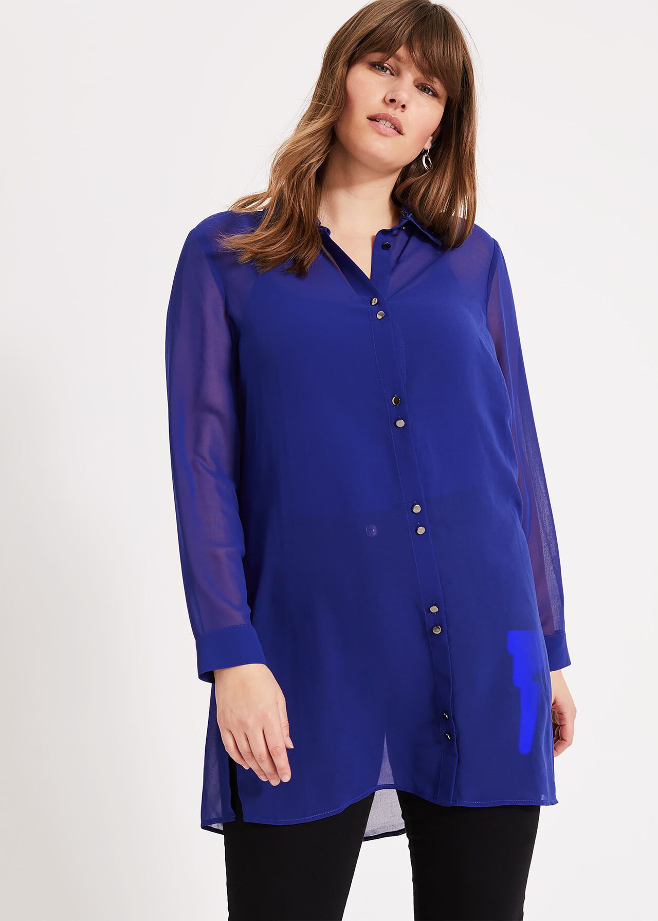 flared collar shirt