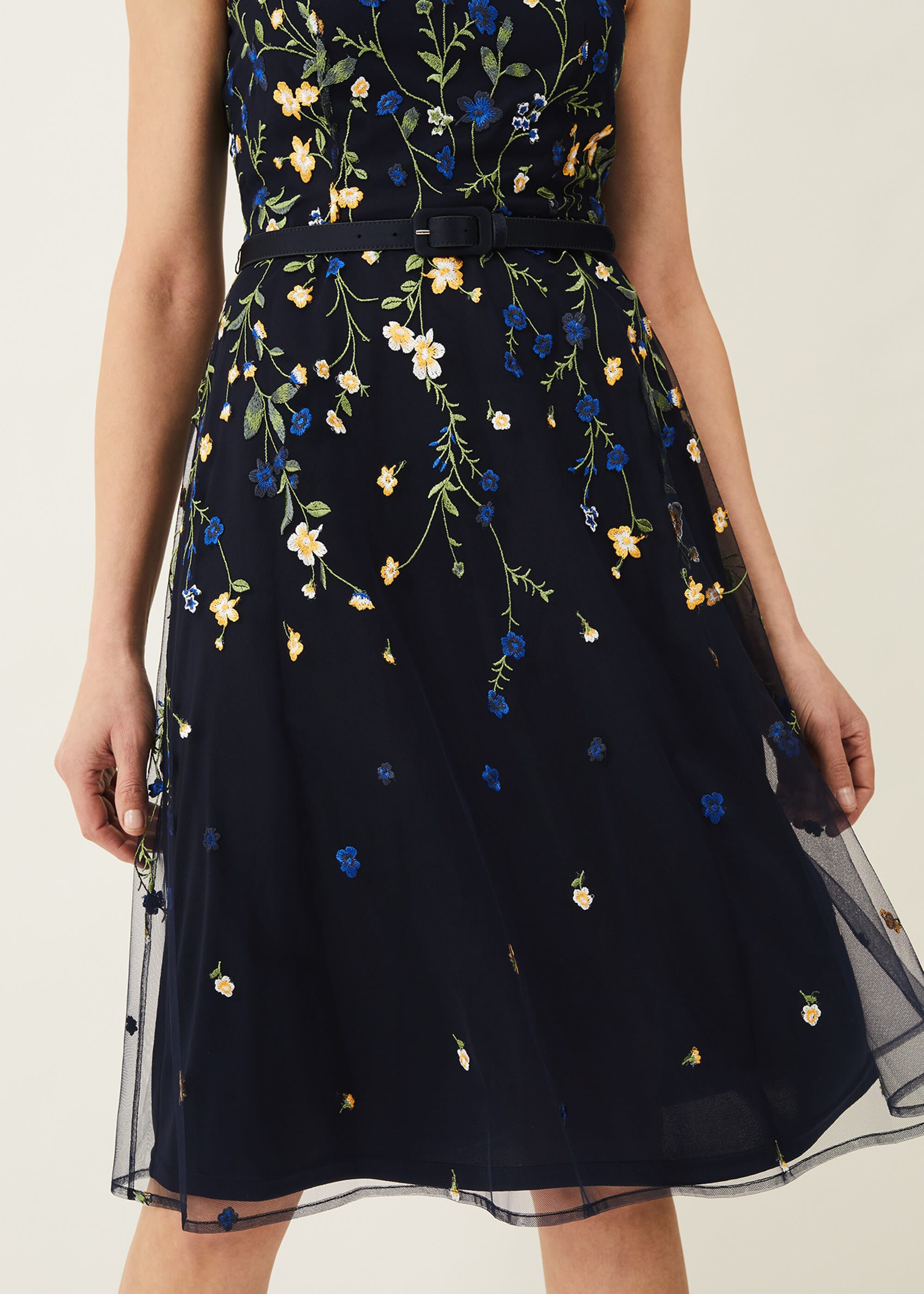 Phase eight esmerelda dress shop