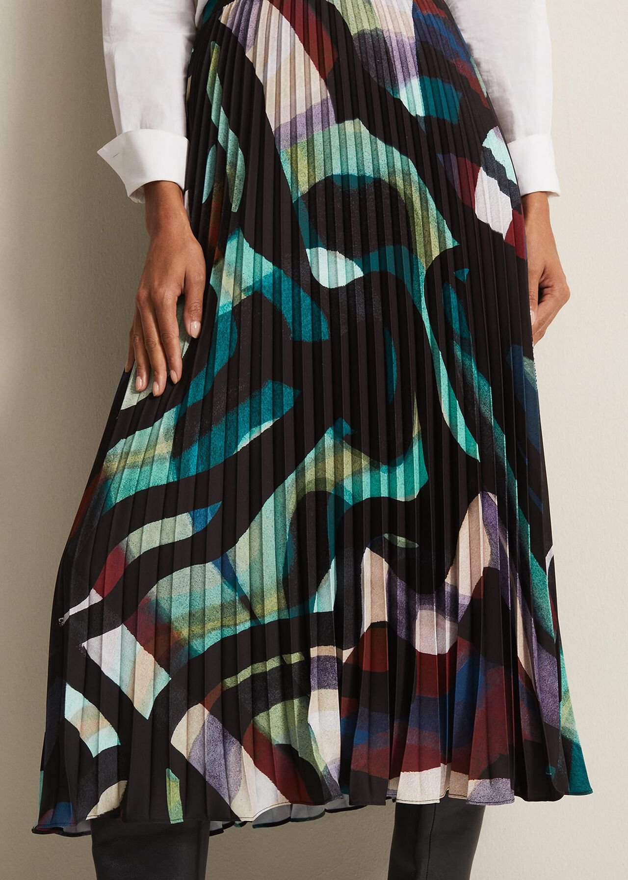 Elmina Abstract Pleated Midi Skirt