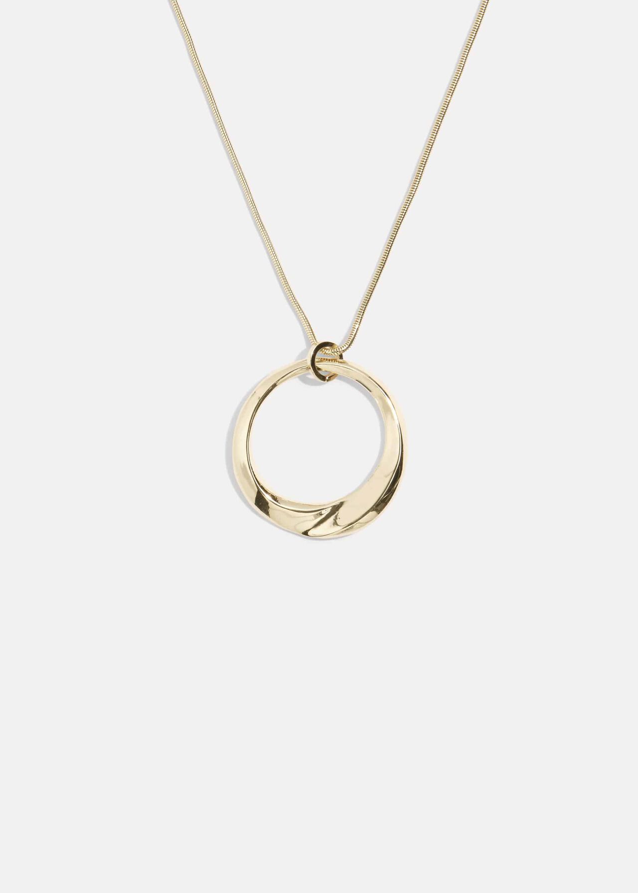 Lily Circle Pendant Necklace
