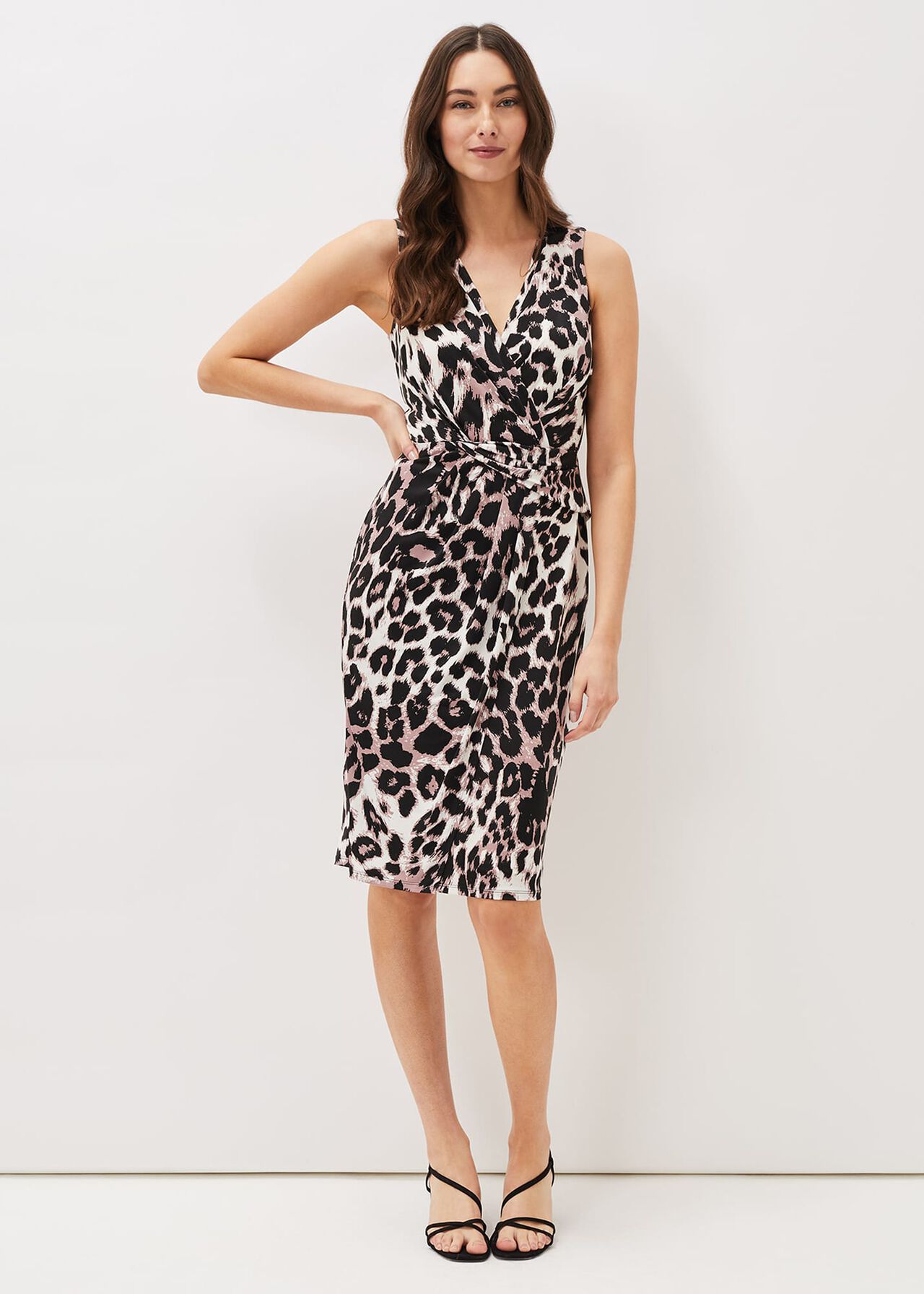 Chelsie Leopard Print Sleeveless Jersey Dress