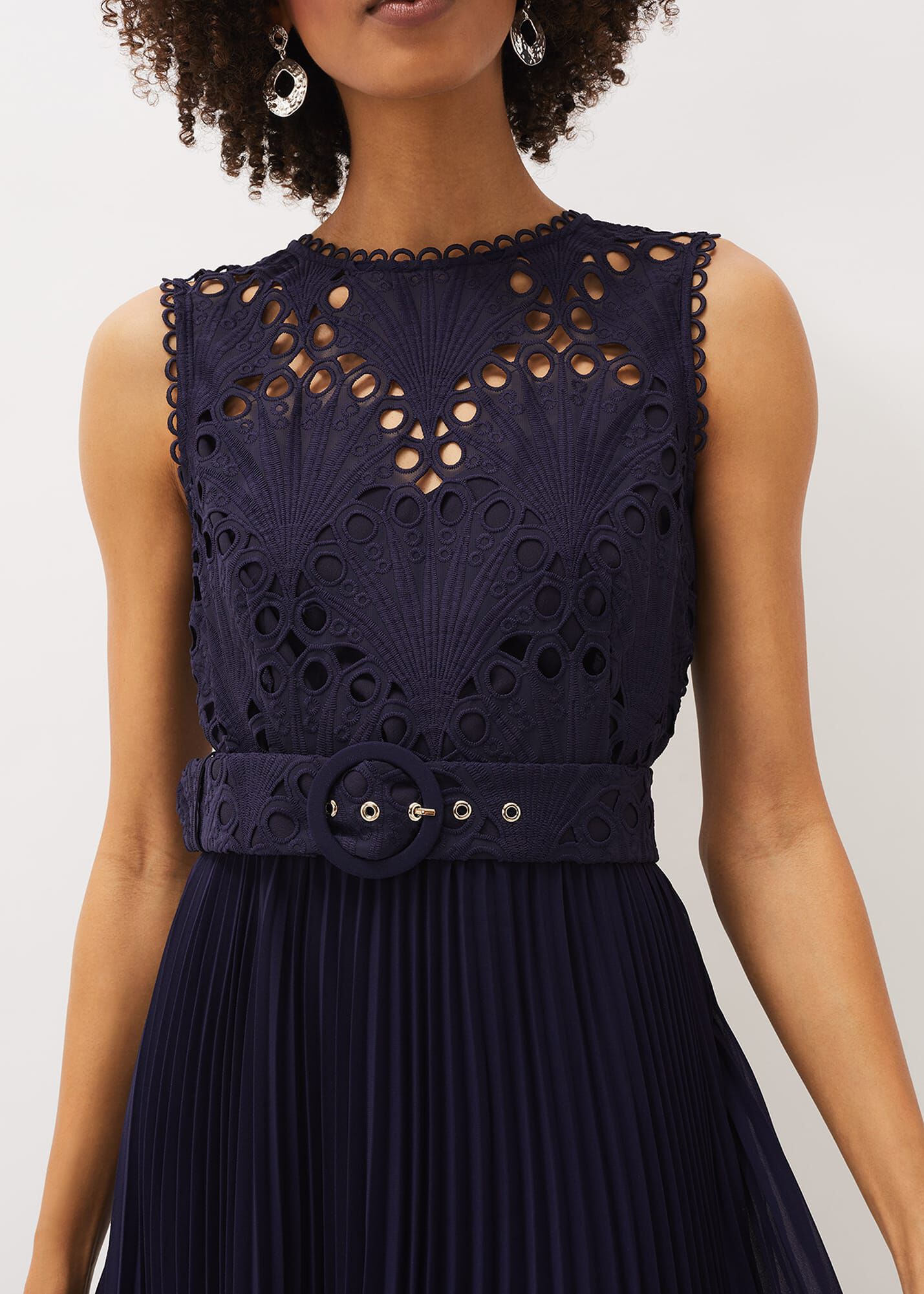 【PHASE EIGHT】Amora レース Bodice プリーツ ドレス Amora Lace Bodice Pleated Dress | Phase Eight UK |