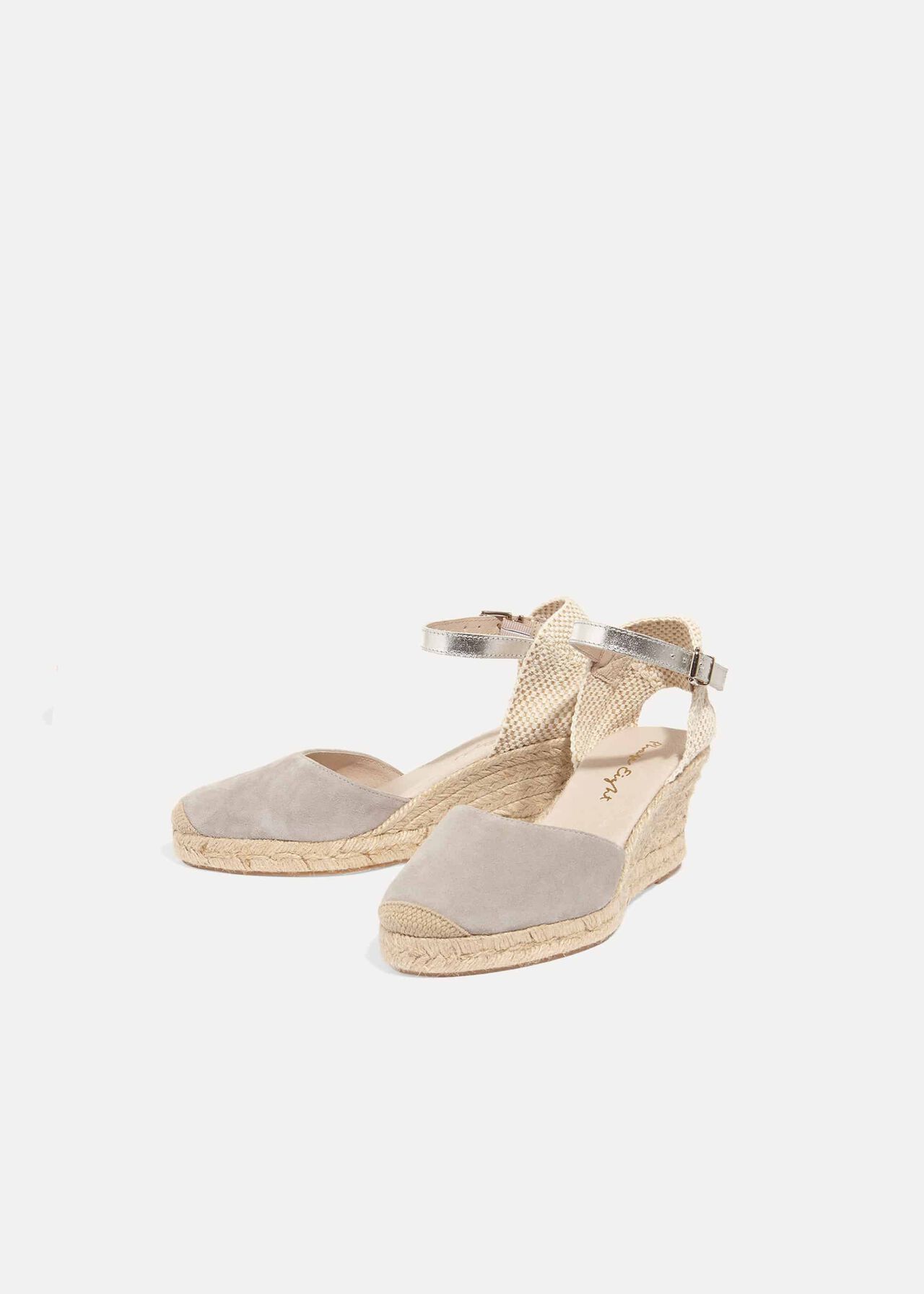 Veronica Wedge Shoes