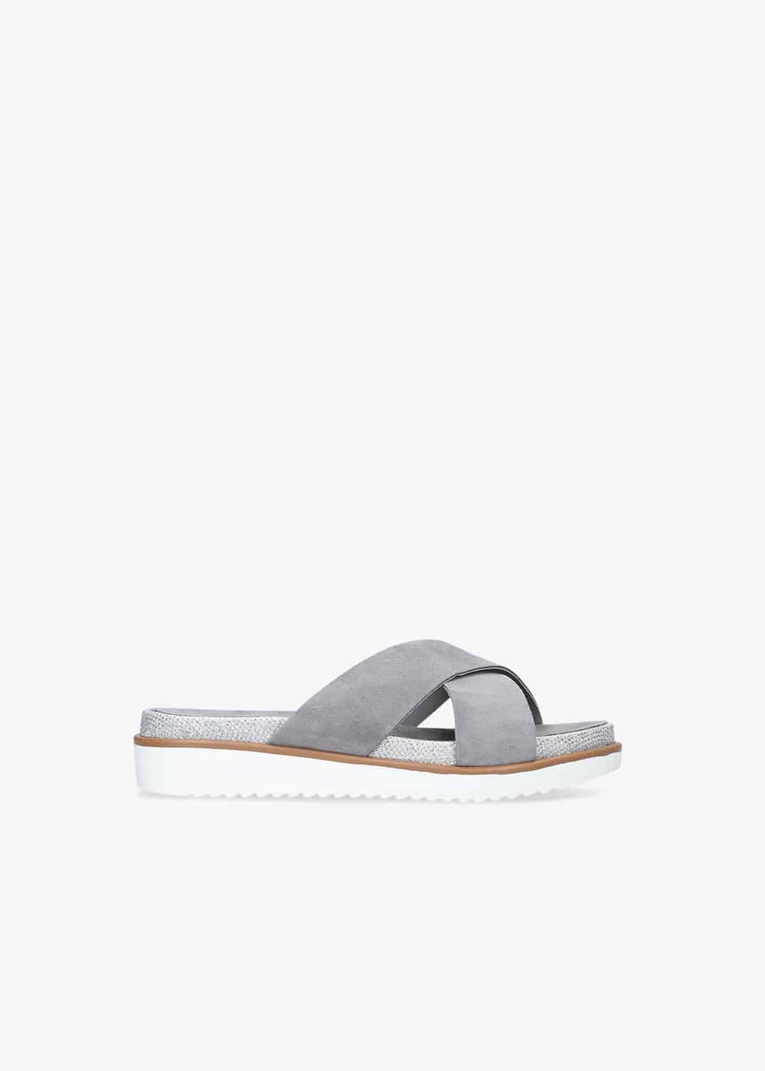 Carvela kream discount
