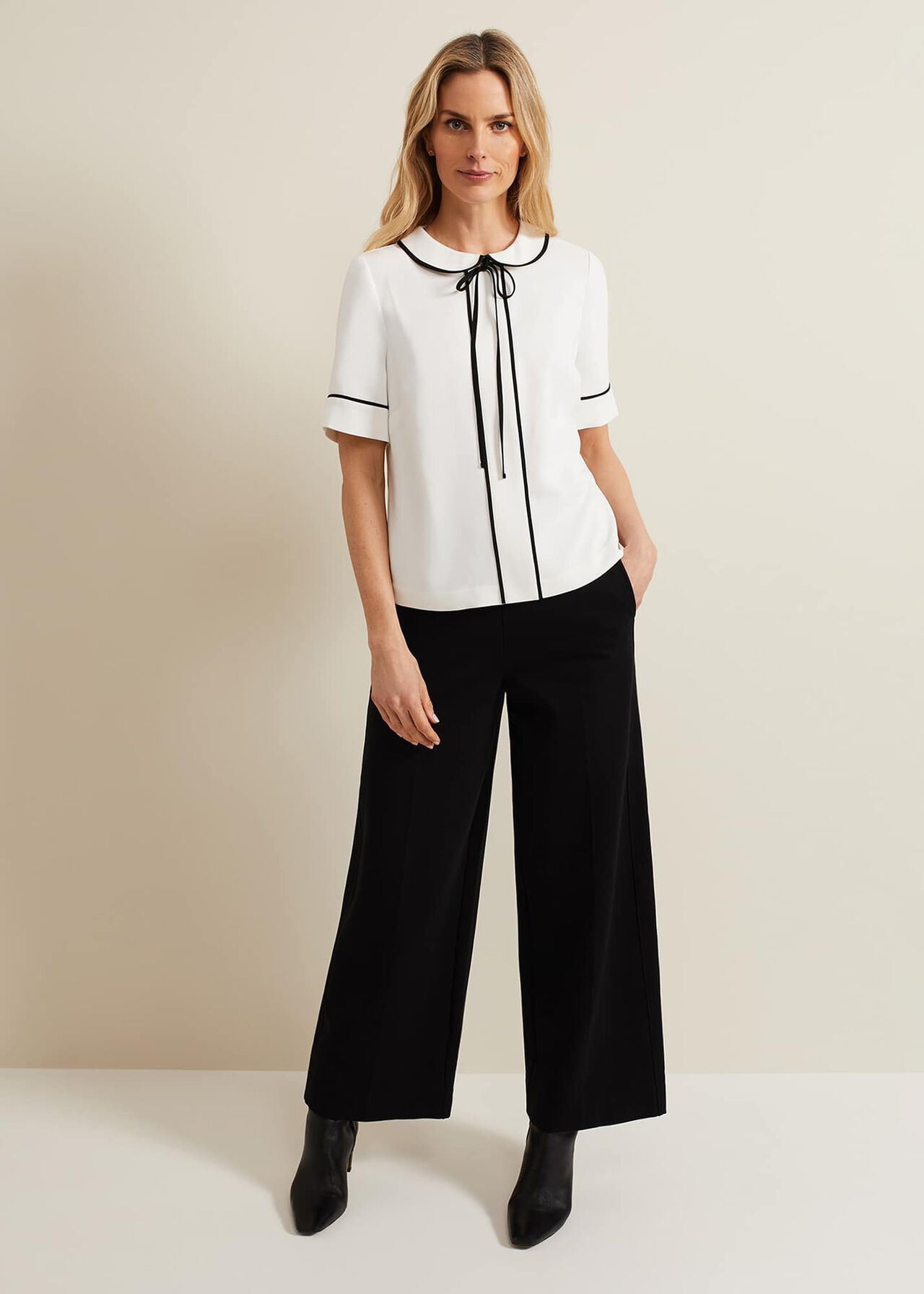 Carys Contrast Piping Blouse