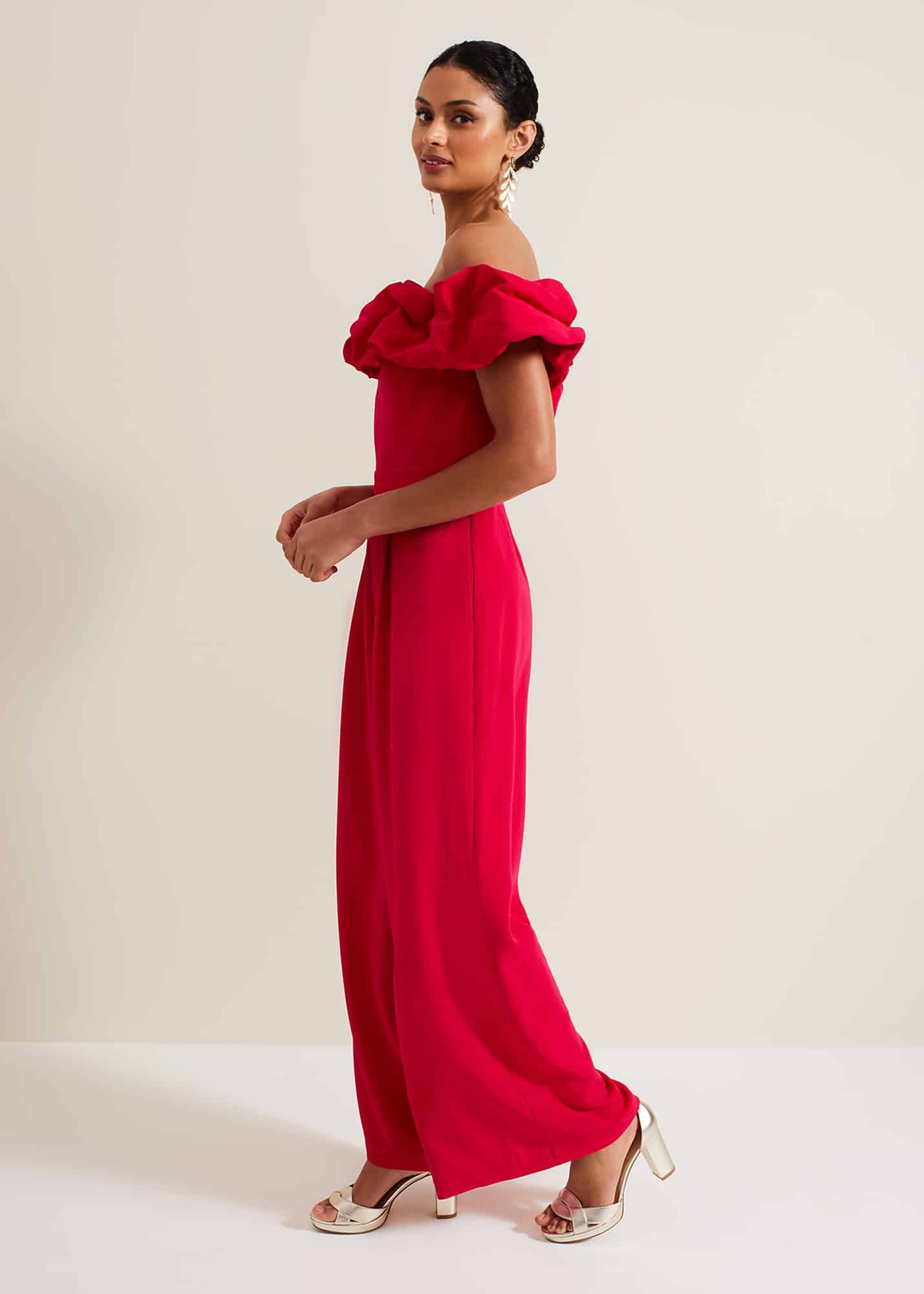222145300-06-mallory-ruffle-