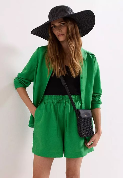 Woman wearing Phase Eight outfit