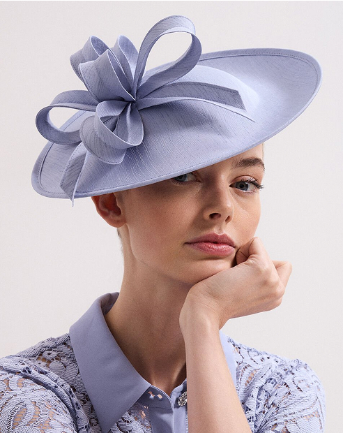 Blue fascinator