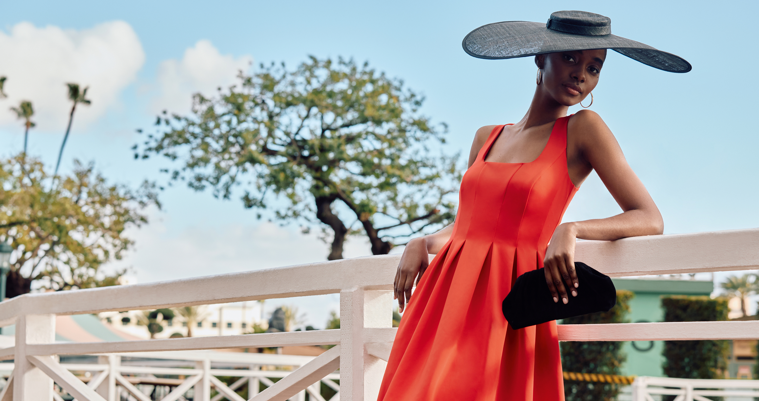 Woman wearing Phase Eight fascinator