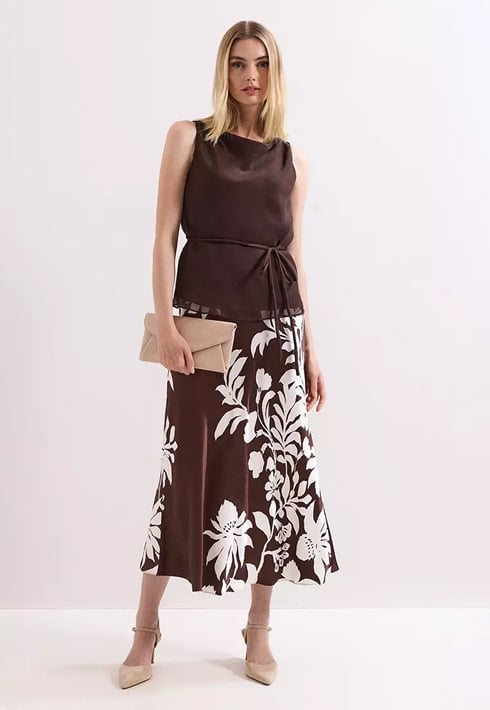 Woman wearing Phase Eight outfit