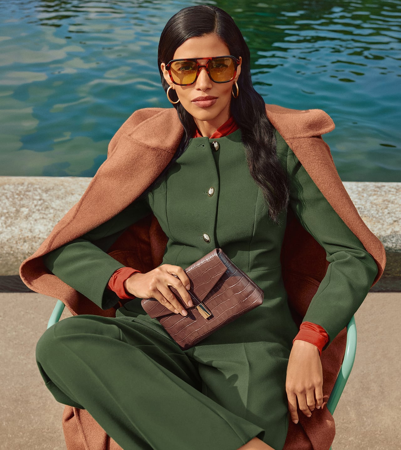 Woman wearing Phase Eight outfit