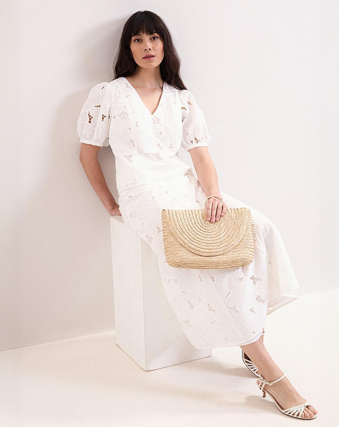 Woman wearing Phase Eight outfit