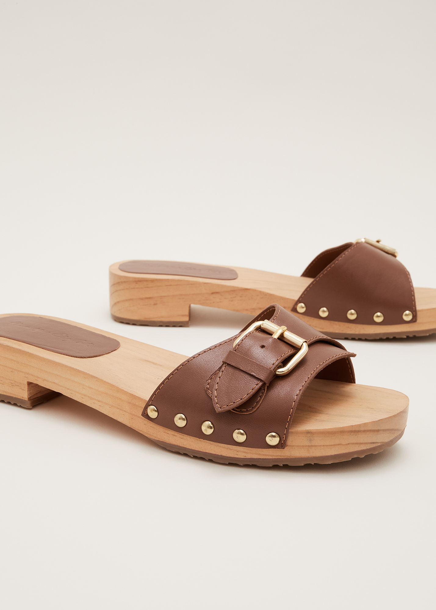 Tan leather clog with buckle
