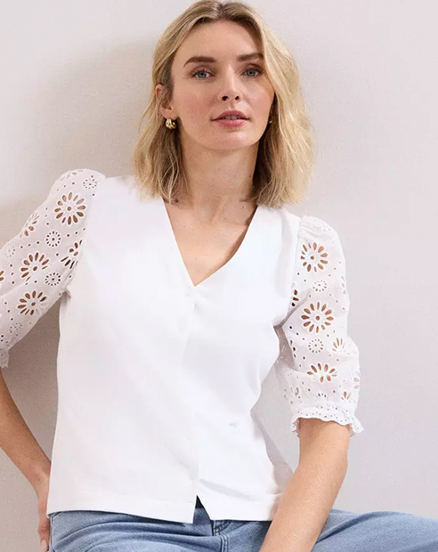  Woman in Phase Eight white top