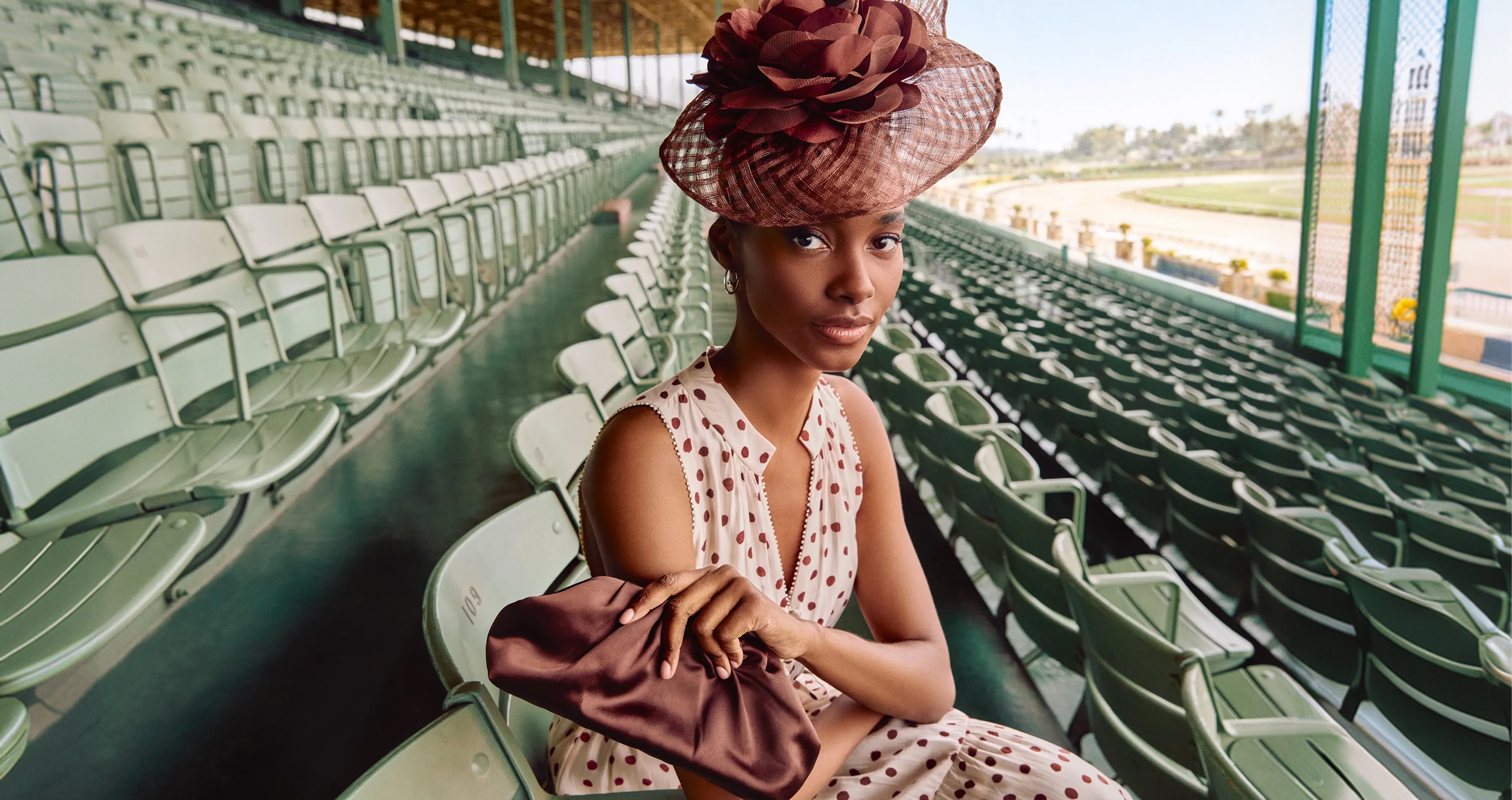 Woman wearing Phase Eight fascinator