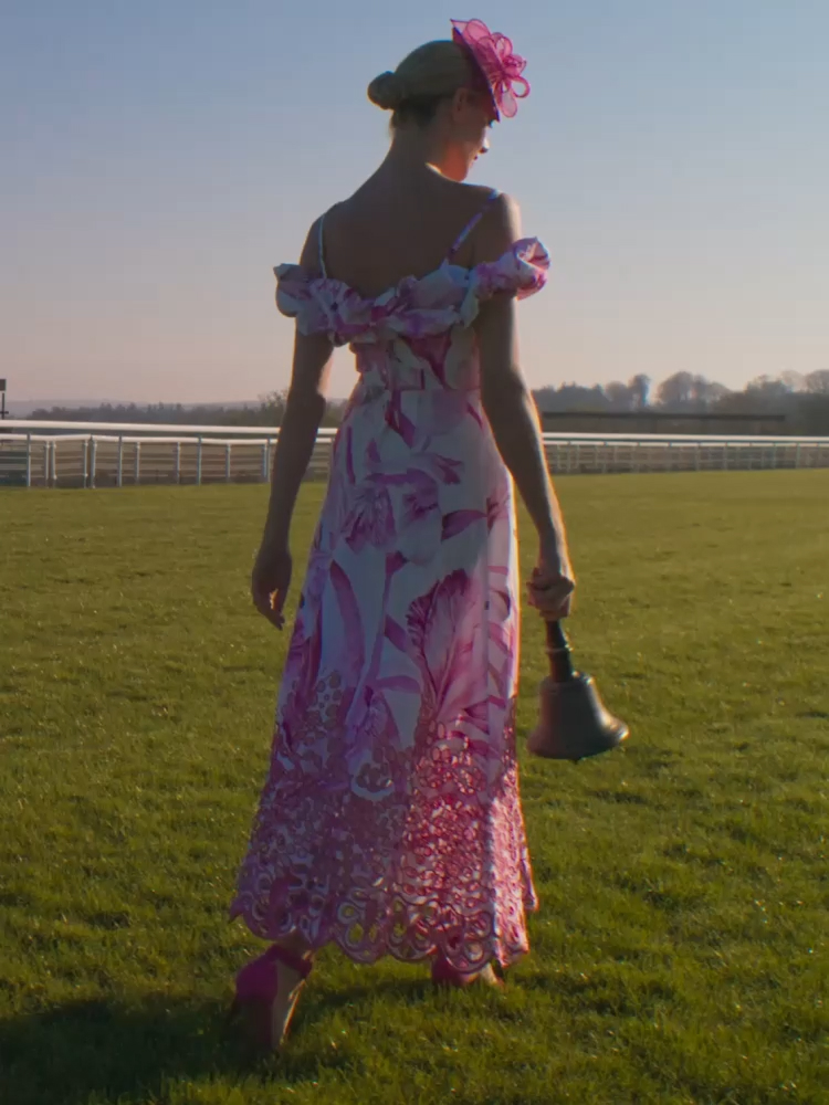 How to wear a fascinator | Phase Eight UK | How to wear a fascinator | Phase Eight UK |
