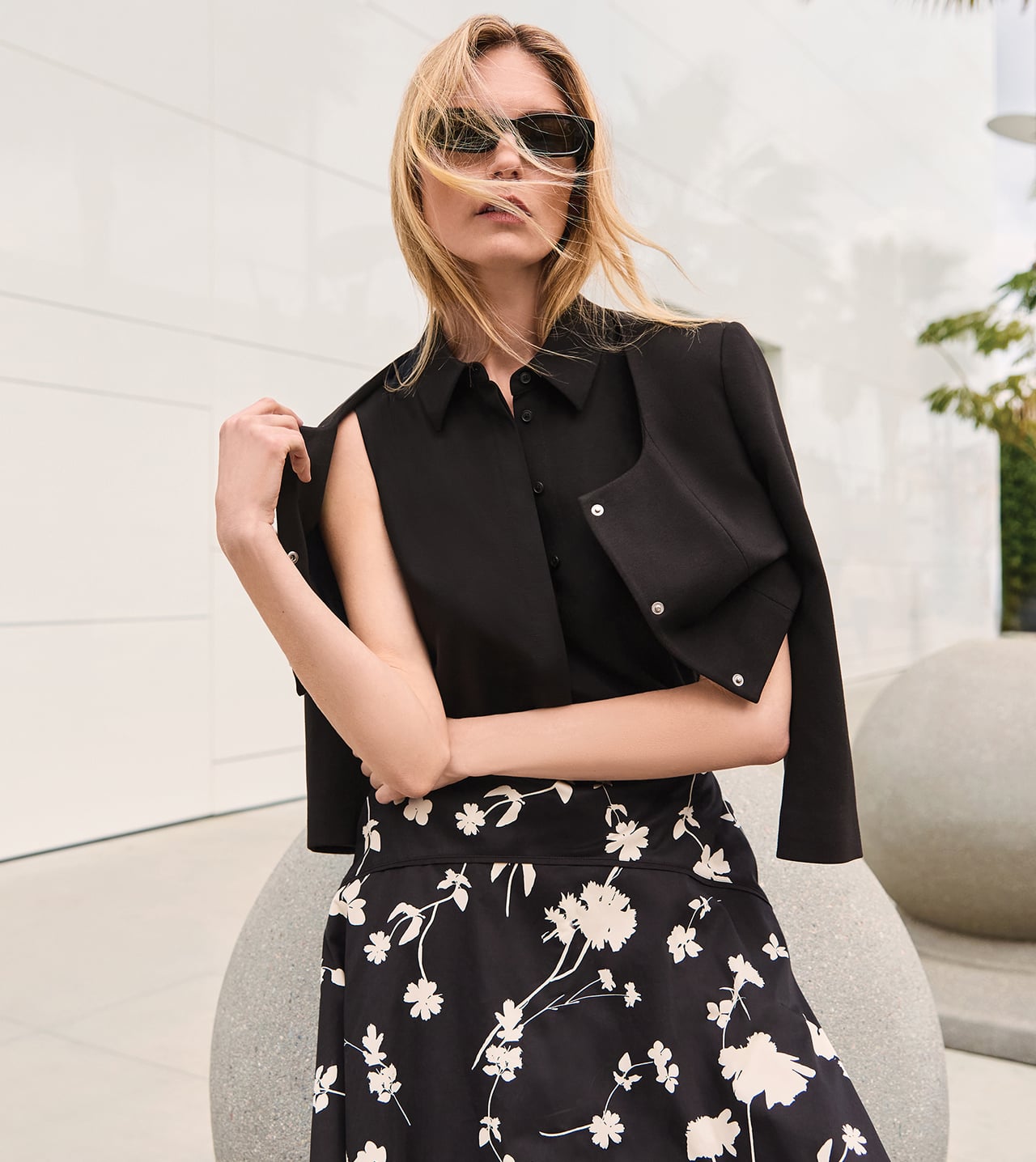 Woman wearing Phase Eight outfit