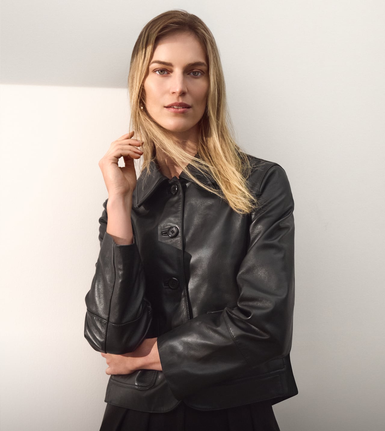 Woman wearing Phase Eight outfit