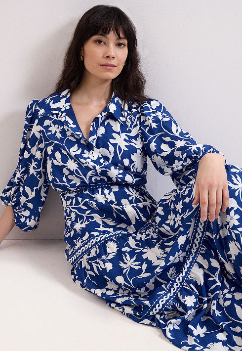 Woman wearing Phase Eight dress